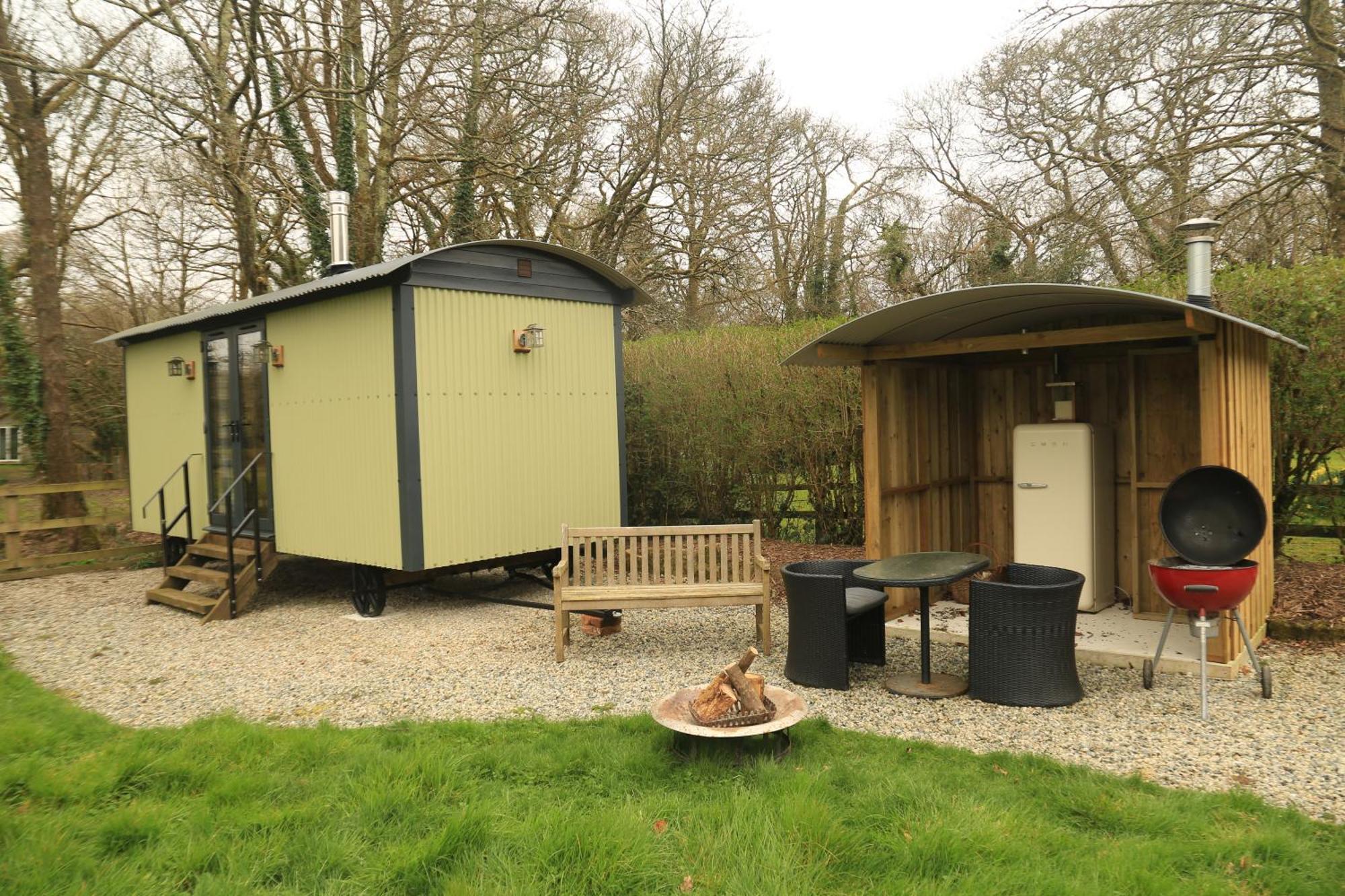Otter Shepherds Hut Bodmin Exterior foto